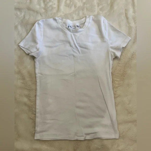 Aritzia TNA Homestretch Ribbed White Tee - Picture 2 of 5